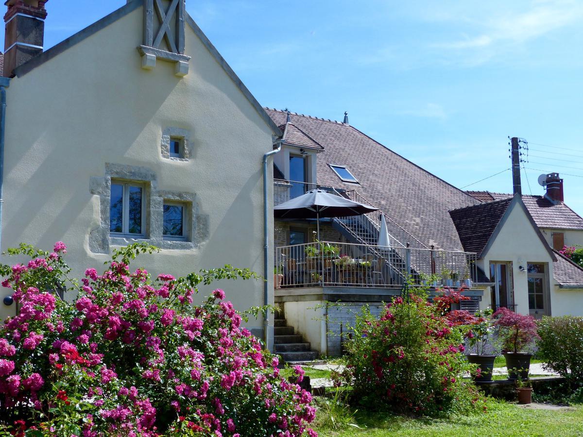 Val De La Nef Bed & Breakfast Joux-la-Ville Eksteriør bilde